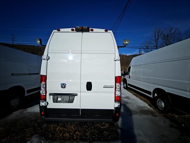 2024 Ram ProMaster Cargo Van Tradesman Super High Roof 159 WB EXT w/Pass Seat