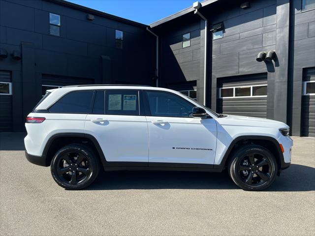 2023 Jeep Grand Cherokee Altitude 4x4