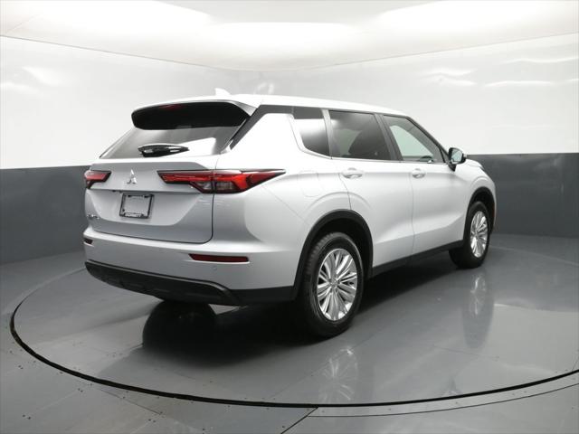 2024 Mitsubishi Outlander ES 2.5 S-AWC