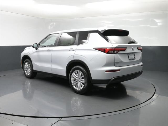 2024 Mitsubishi Outlander ES 2.5 S-AWC