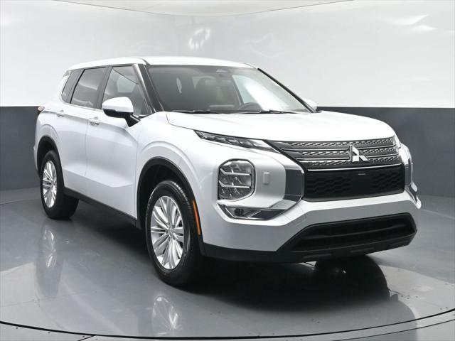 2024 Mitsubishi Outlander ES 2.5 S-AWC