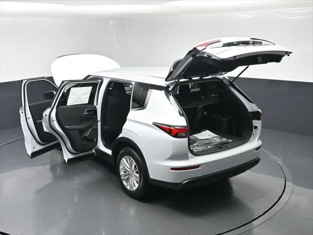 2024 Mitsubishi Outlander ES 2.5 S-AWC