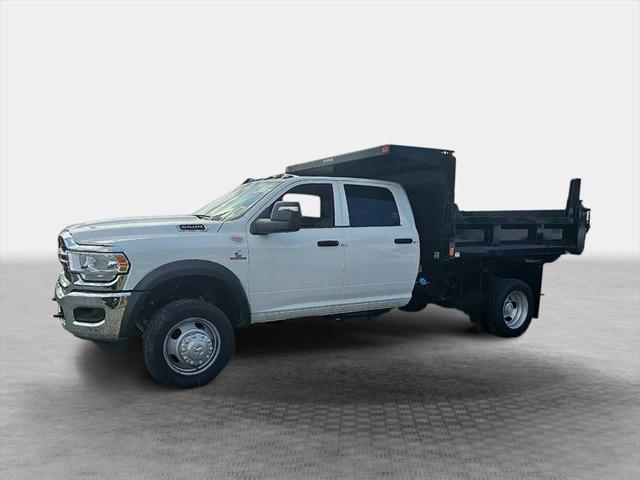 2024 RAM Ram 5500 Chassis Cab RAM 5500 TRADESMAN CHASSIS CREW CAB 4X4 60 CA