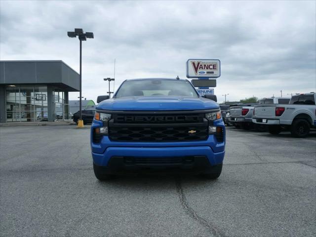 2022 Chevrolet Silverado 1500 4WD Crew Cab Short Bed Custom