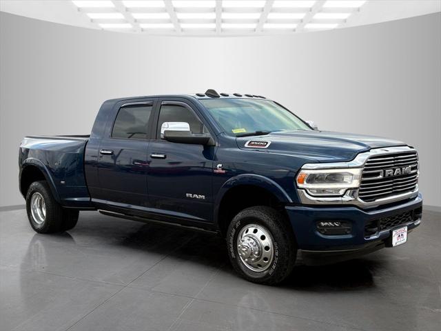 2022 RAM 3500 Laramie Mega Cab 4x4 64 Box