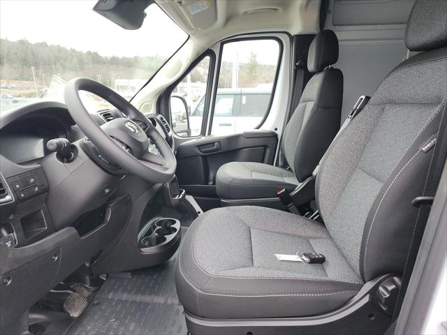 2024 Ram ProMaster Cargo Van SLT High Roof 159" WB EXT
