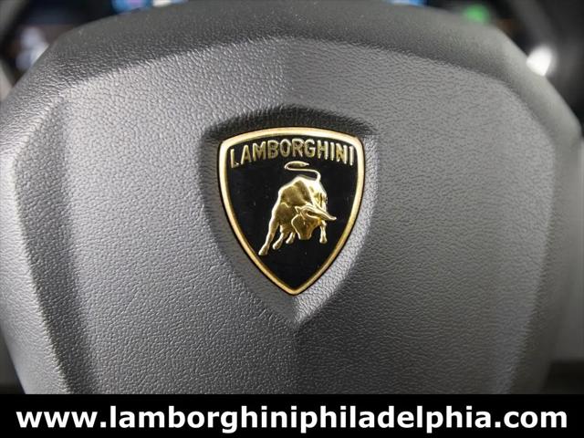 2016 Lamborghini Aventador LP700-4