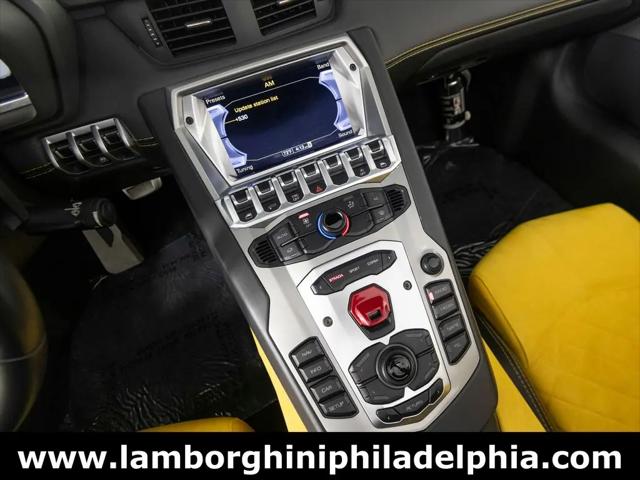 2016 Lamborghini Aventador LP700-4