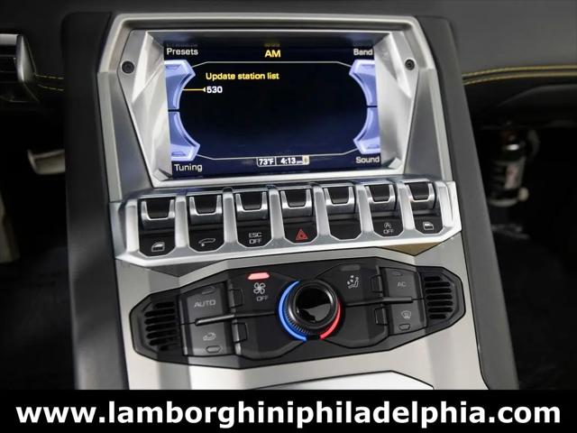 2016 Lamborghini Aventador LP700-4