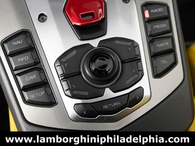 2016 Lamborghini Aventador LP700-4