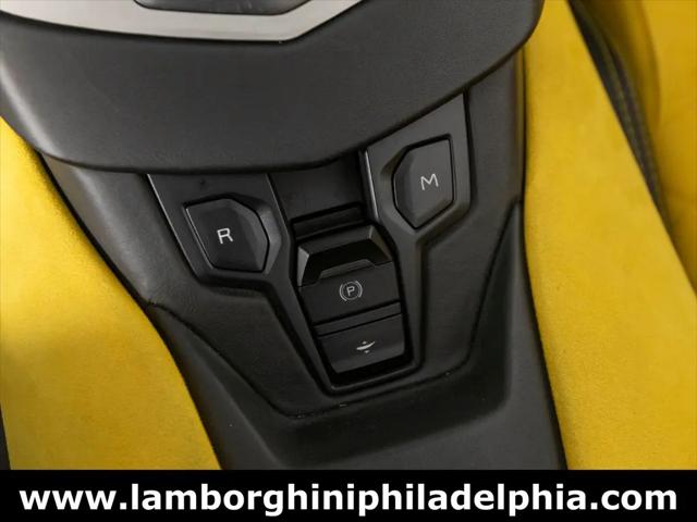 2016 Lamborghini Aventador LP700-4