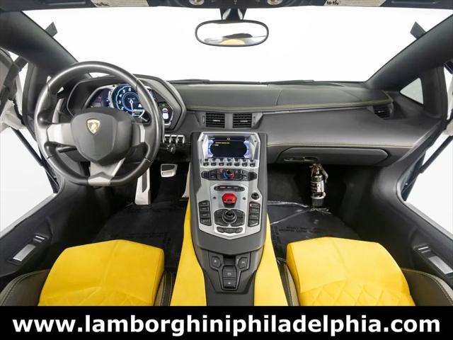 2016 Lamborghini Aventador LP700-4