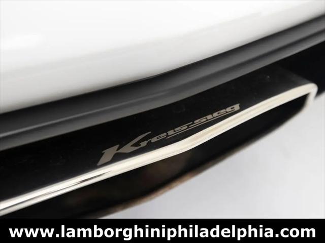 2016 Lamborghini Aventador LP700-4