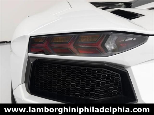2016 Lamborghini Aventador LP700-4