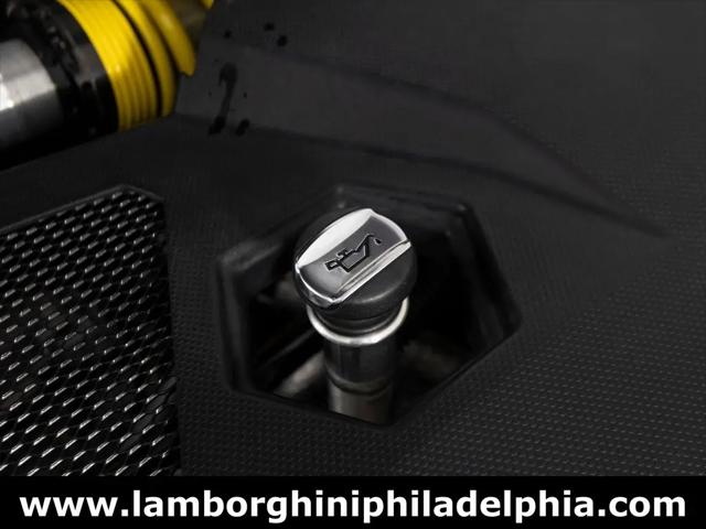 2016 Lamborghini Aventador LP700-4