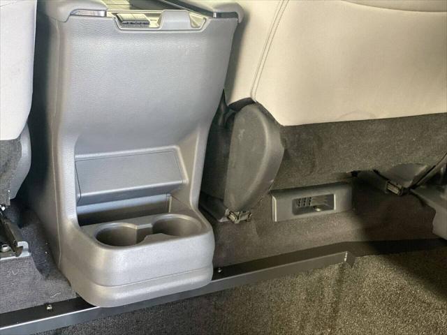 2023 Toyota Sienna LE
