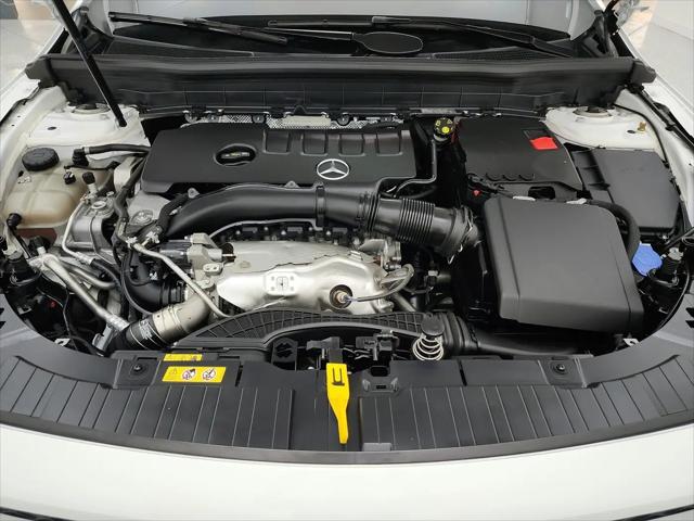 2023 Mercedes-Benz GLB GLB 250