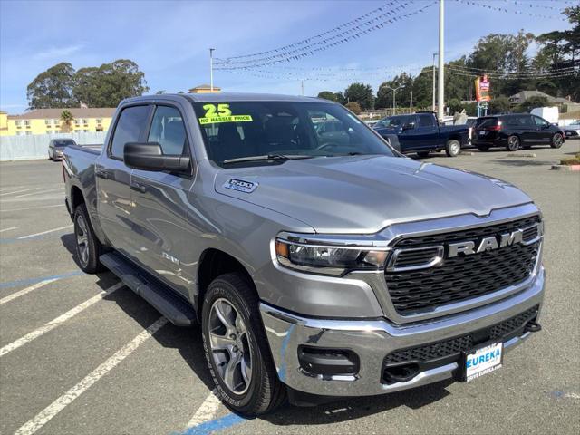 2025 RAM Ram 1500 RAM 1500 TRADESMAN CREW CAB 4X4 57 BOX