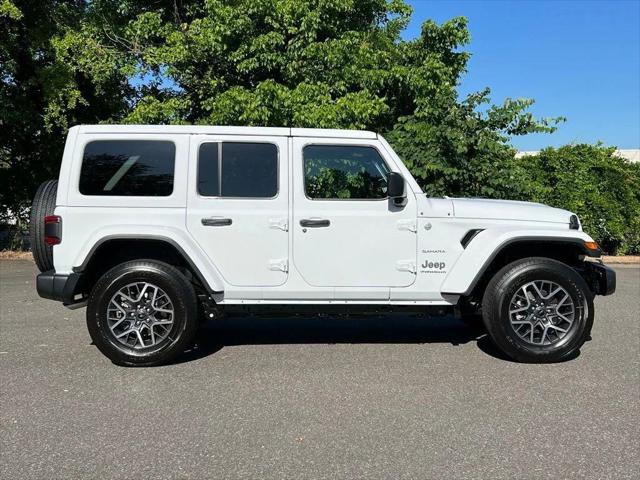 2024 Jeep Wrangler WRANGLER 4-DOOR SAHARA