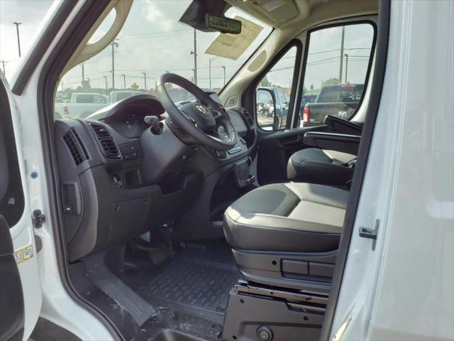 2024 Ram ProMaster Cargo Van Tradesman High Roof 159" WB EXT w/Pass Seat