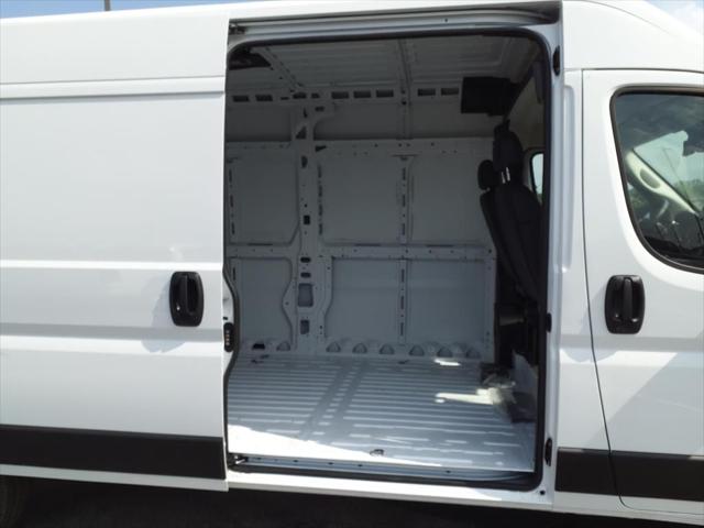2024 Ram ProMaster Cargo Van Tradesman High Roof 159" WB EXT w/Pass Seat