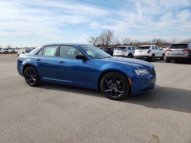 2023 Chrysler Chrysler 300 300 TOURING