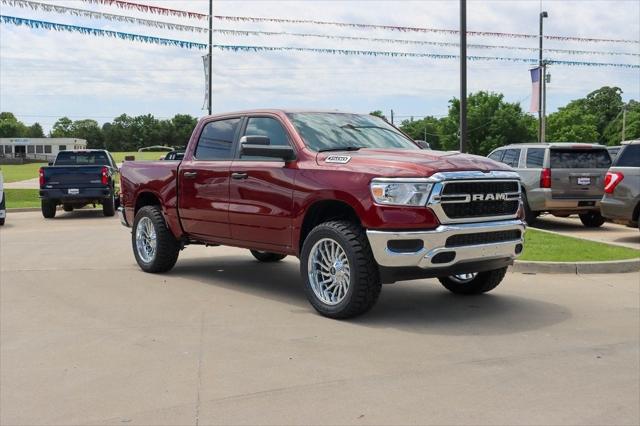 2024 RAM Ram 1500 RAM 1500 TRADESMAN CREW CAB 4X4 57 BOX