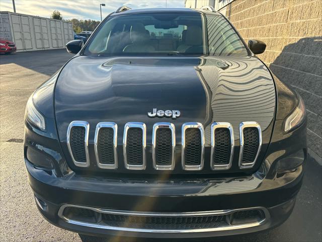 Used 2016 Jeep Cherokee For Sale in Wilmington, OH