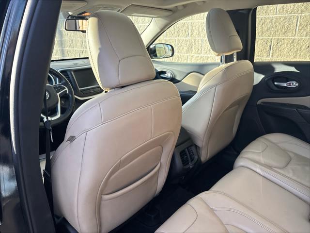 Used 2016 Jeep Cherokee For Sale in Wilmington, OH