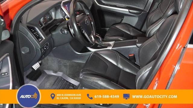 2017 Volvo XC60 T6 R-Design