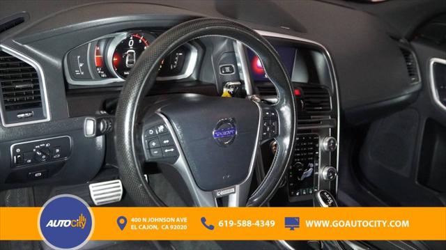 2017 Volvo XC60 T6 R-Design