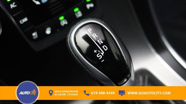 2017 Volvo XC60 T6 R-Design