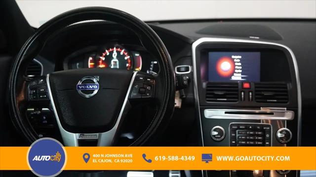 2017 Volvo XC60 T6 R-Design