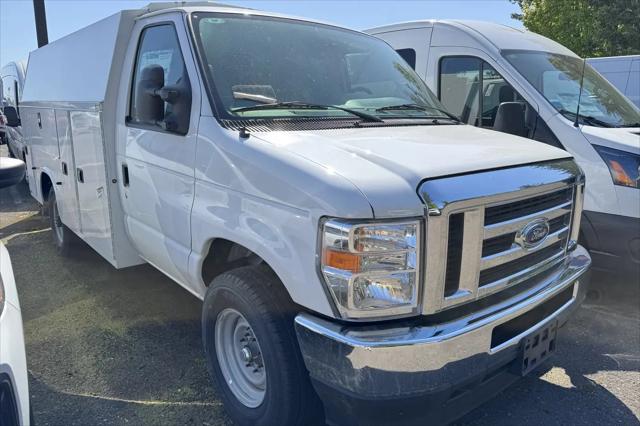 2025 Ford E-350 Cutaway E-Series Cutaway for sale in Portland, OR