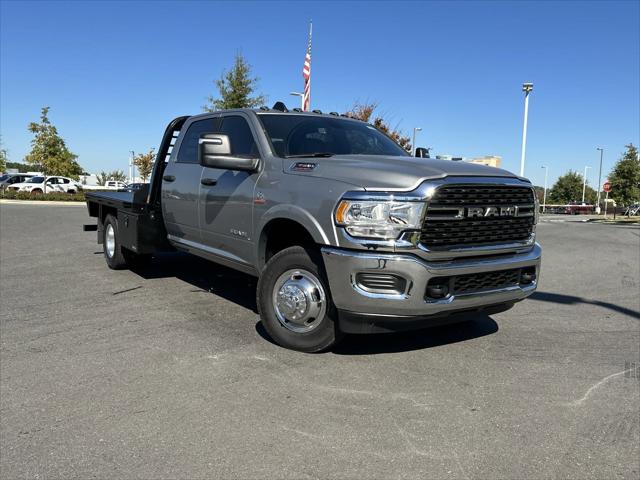 2024 RAM Ram 3500 Chassis Cab RAM 3500 SLT CREW CAB CHASSIS 4X4 60 CA