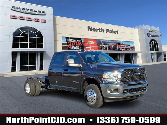 2024 RAM Ram 3500 Chassis Cab RAM 3500 SLT CREW CAB CHASSIS 4X4 60 CA
