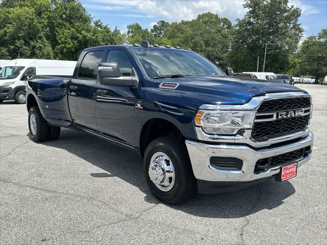 2024 RAM Ram 3500 RAM 3500 TRADESMAN CREW CAB 4X4 8 BOX