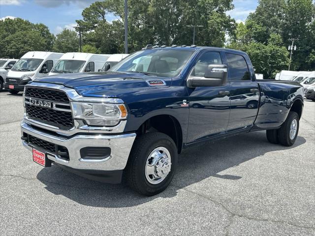 2024 RAM Ram 3500 RAM 3500 TRADESMAN CREW CAB 4X4 8 BOX