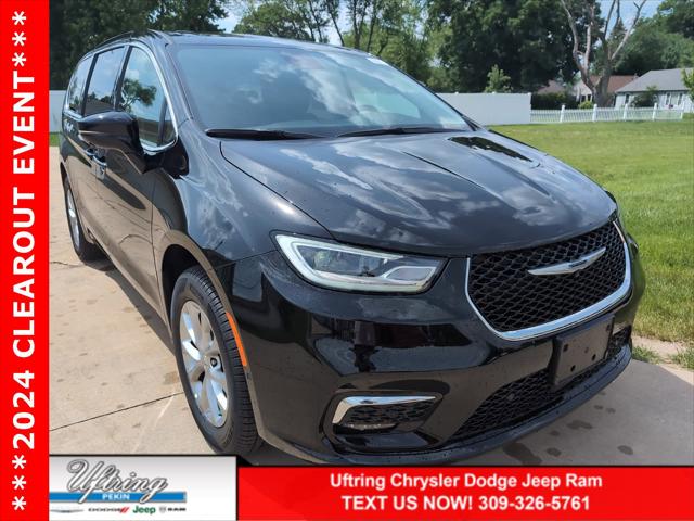 2024 Chrysler Pacifica PACIFICA TOURING L AWD