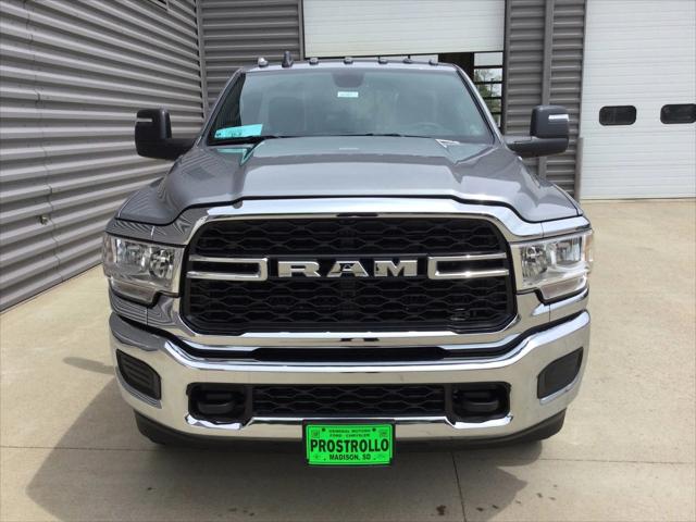 2024 RAM Ram 3500 RAM 3500 TRADESMAN REGULAR CAB 4X4 8 BOX