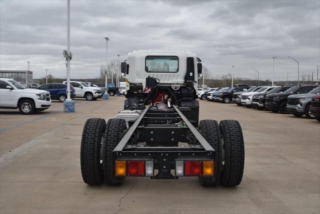 2025 Isuzu FTR Unknown