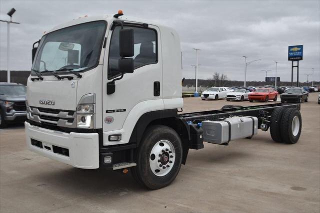 2025 Isuzu FTR Unknown