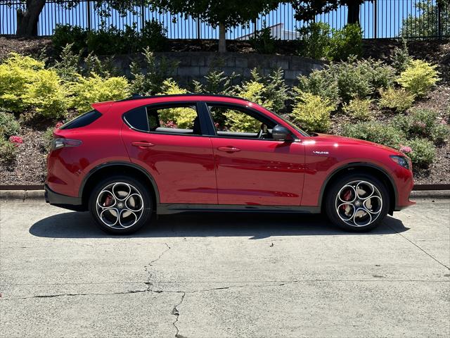2024 Alfa Romeo Stelvio STELVIO VELOCE AWD