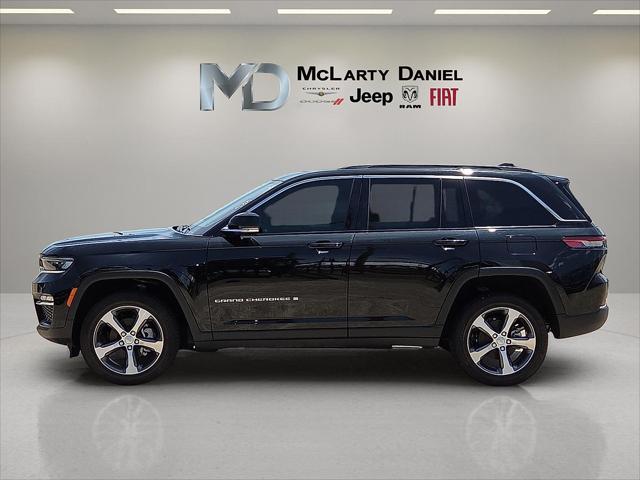 2024 Jeep Grand Cherokee GRAND CHEROKEE LIMITED 4X4 2024 Jeep Grand Cherokee GRAND CHEROKEE LIMITED 4X4
