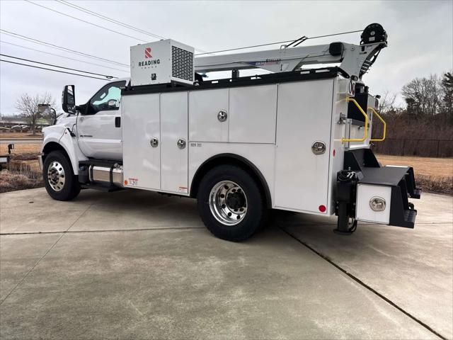 2024 Ford F-750 Reg Cab
