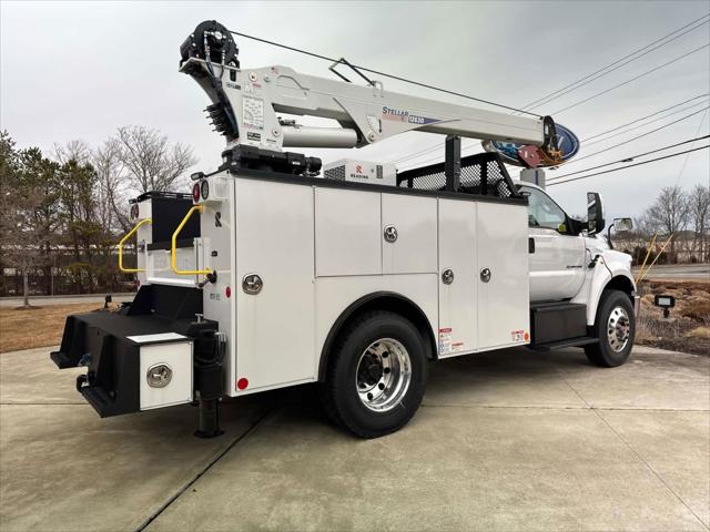 2024 Ford F-750 Reg Cab