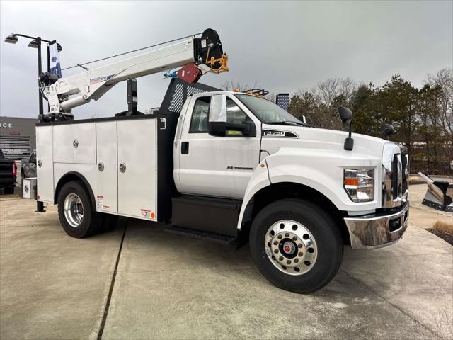 2024 Ford F-750 Reg Cab