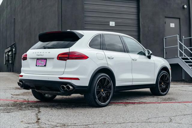 2016 Porsche Cayenne S