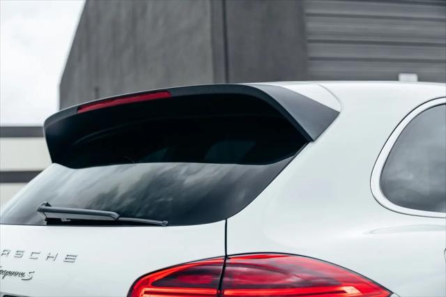 2016 Porsche Cayenne S