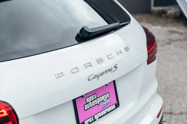 2016 Porsche Cayenne S